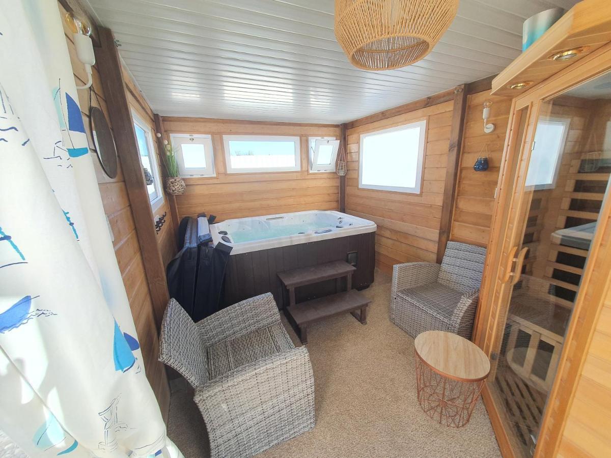 Bien-Etre C'Est La Apartment Le Pouzin Luaran gambar